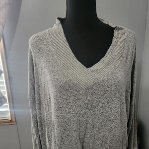 Maurices Heathered Gray V-Neck Sweater